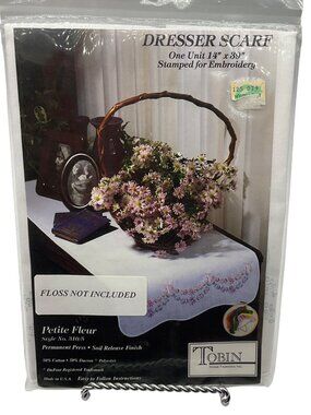 VTG New Tobin Stamped Embroidery Dresser Scarf Table Runner Kit Petite Fleur